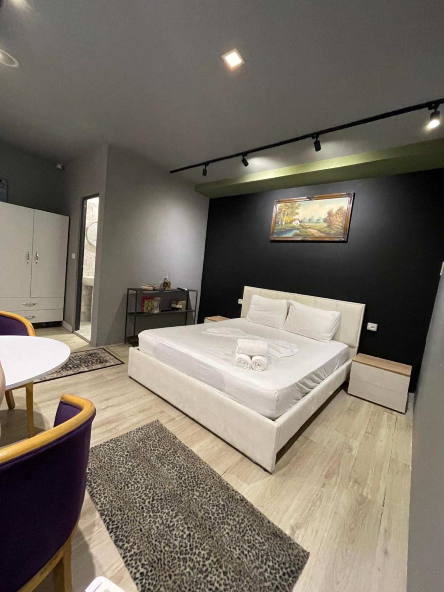 Destinacion Central Room Tirana Exterior photo
